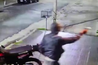 Matan a un subcomisario de la Policía de la Ciudad para robarle la moto
