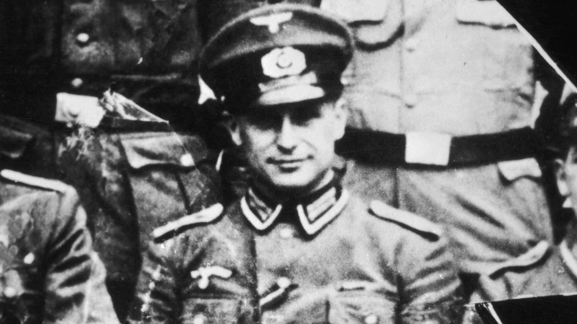 El criminal nazi Klaus Barbie (1913 - 1991) fotografiado en Lyon, Francia, en 1944. (Photo by Gabriel Hackett/Hulton Archive/Getty Images)