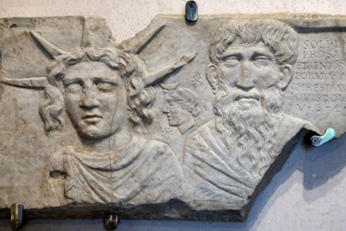 El cristianismo adoptó la fiesta pagana del "sol invicto".