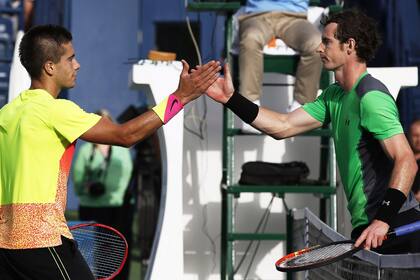 El croata Coric le ganó con suma comodidad a Murray