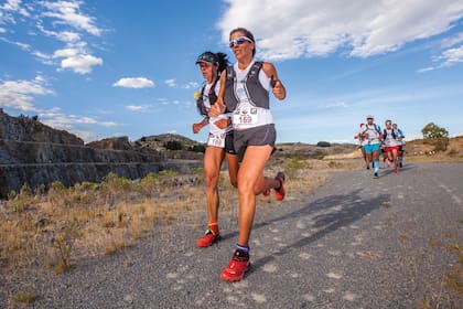 El Cruce de los Andes Columbia y el Osde Cruce Tandilia y La Vertical abren el calendario oficial de aventura desde hace 10 años.