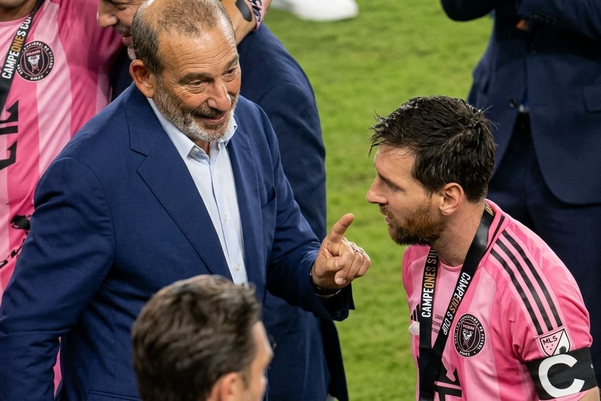 El cruce entre Lionel Messi y Don Garber, de la MLS