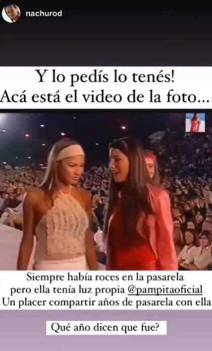 El cruce entre Pampita y una de sus compañeras en la pasarela