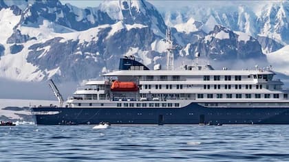 El crucero MV Hondius, donde se decretó un brote de hantavirus