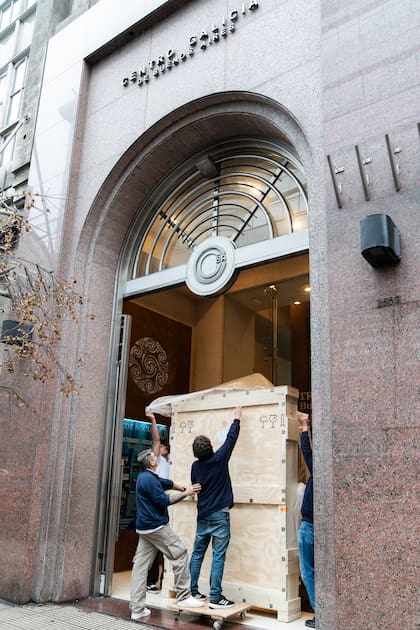 El cuadro de Castelao sale de su hogar en Buenos Aires rumbo a Galicia