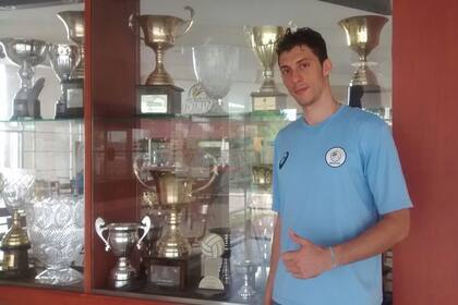 El cubano quiere volver a coronar a Bolívar en la Liga