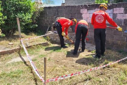 El cuerpo desmembrado había sido enterrado bajo una parrilla