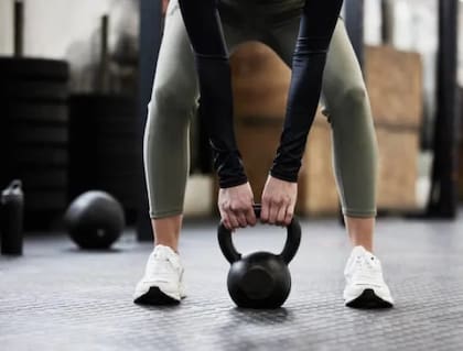 El cuerpo está programado para ahorrar energía, lo que dificulta la decisión de ejercitarse