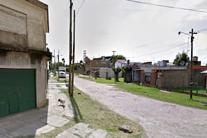 El cuerpo fue descubierto esta mañana en una casa situada en Doctor Dardo Rocha al 1500, entre Florentino Ameghino y Luis Braille, en Florencio Varela