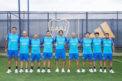 El cuerpo técnico de Diego Martínez en Boca (@BocaJrsOficial)