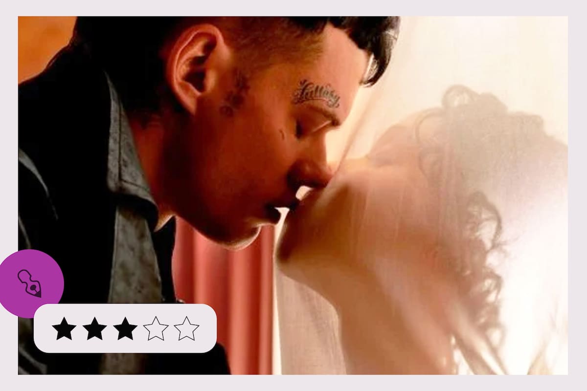 El cuervo, con Bill Skarsgard y FKA twigs, estreno del jueves 22