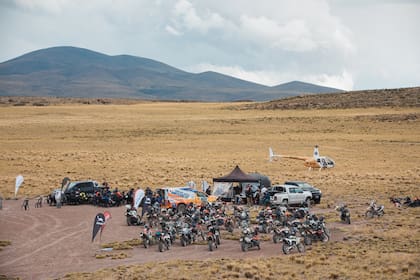 El cuidado en la experiencia incluye hasta helicóptero de rescate y ambulancias 4x4.