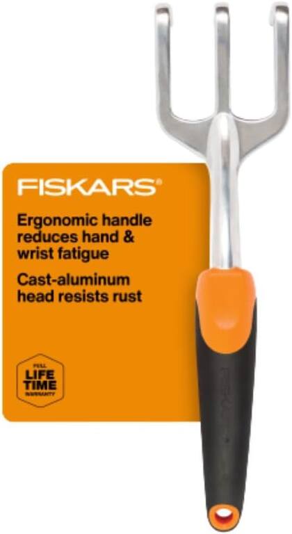 El Cultivador Ergo Fiskars, una alternativa de alta gama que cuesta US$8,94 en Amazon, promete mayor durabilidad y precisión, pero a un precio significativamente más alto