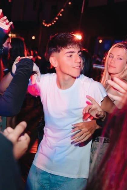 El cumpleañero disfrutó a pleno su fiesta.