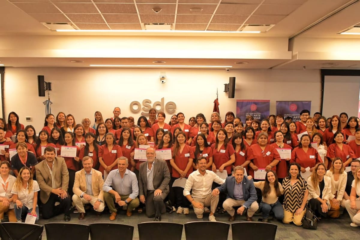 El Curso Asistente en el Arte de Cuidar de Fundación OSDE cumplió 100 ediciones.