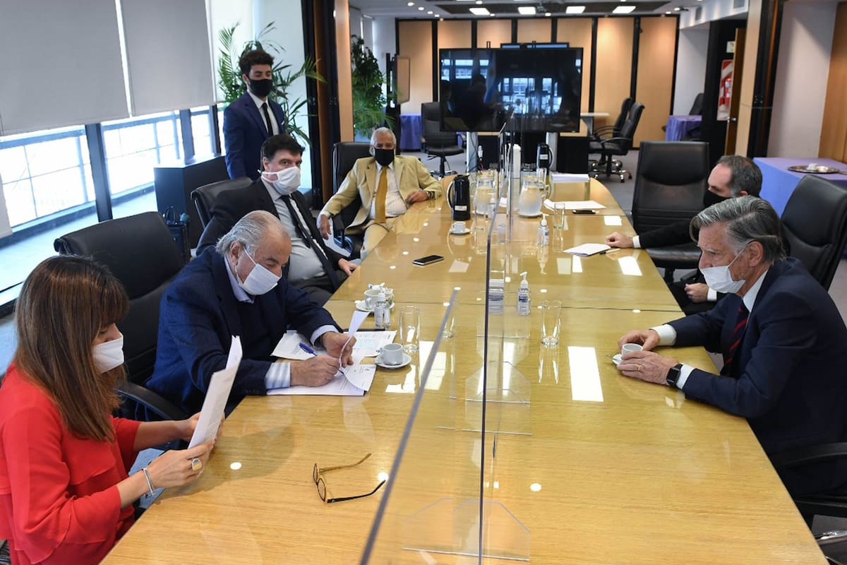 El de Comercio es el gremio más numeroso del país, con más de un millón de afiliados; el sueldo básico sube a casi $42.000