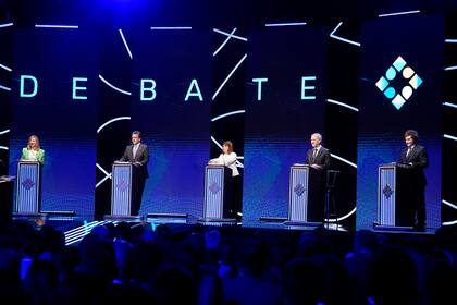 El debate presidencial 2023 en Santiago del Estero inició a las 21