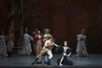 El debut, con Juan Pablo Ledo y Macarena Giménez