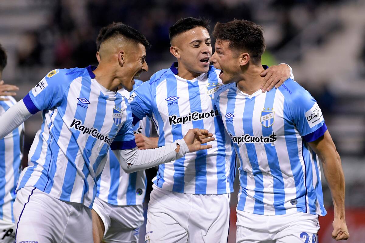 El Decano se consolida en la cima de la mano de Lucas Pusineri, quien llegó en abril a uno de los grandes del Jardín de la República