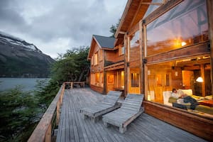 El deck del Aguas Arriba Lodge.