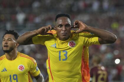 El defensor Yerry Mina, uno de los autores de los goles colombianos ante Venezuela en Maturín