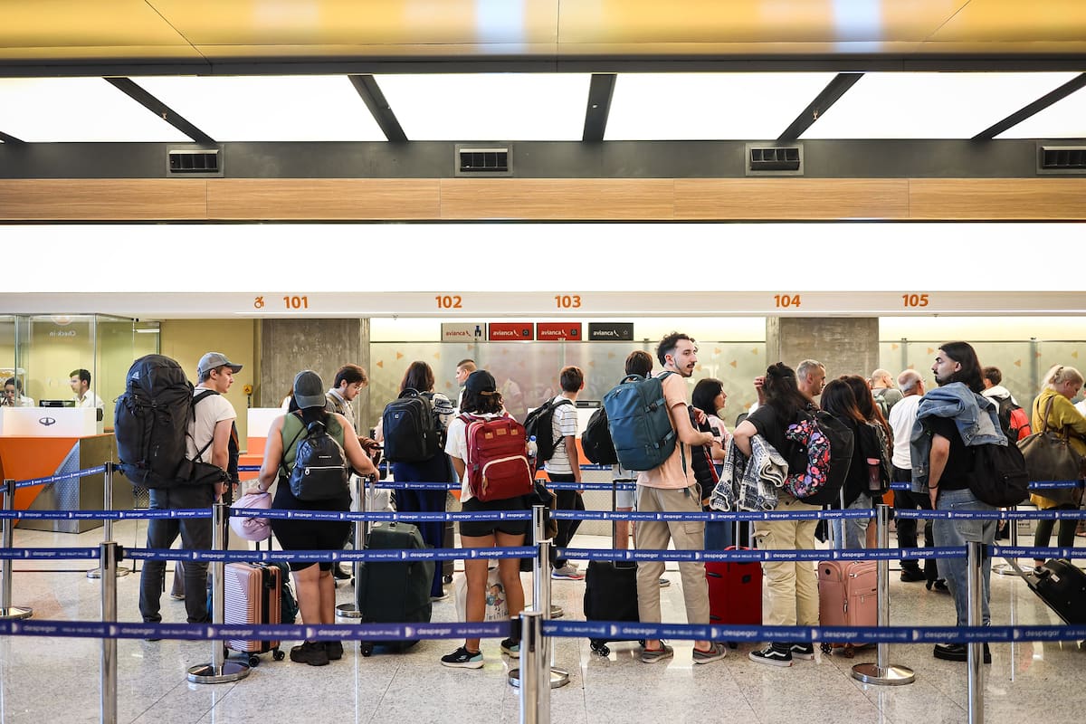 El déficit de turismo es solventado por los turistas y no compromete las reservas del Banco Central