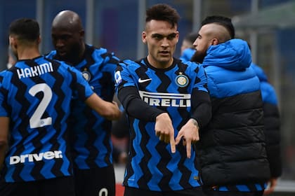 Lautaro Martínez, de Inter, podría sufrir las sanciones de FIFA y UEFA si es que participa con su equipo en la Superliga