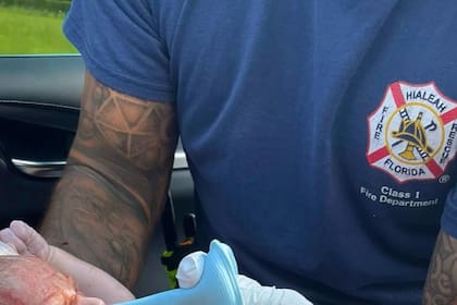 El Departamento de Bomberos de Hialeah ayudó a la madre para que diera a luz