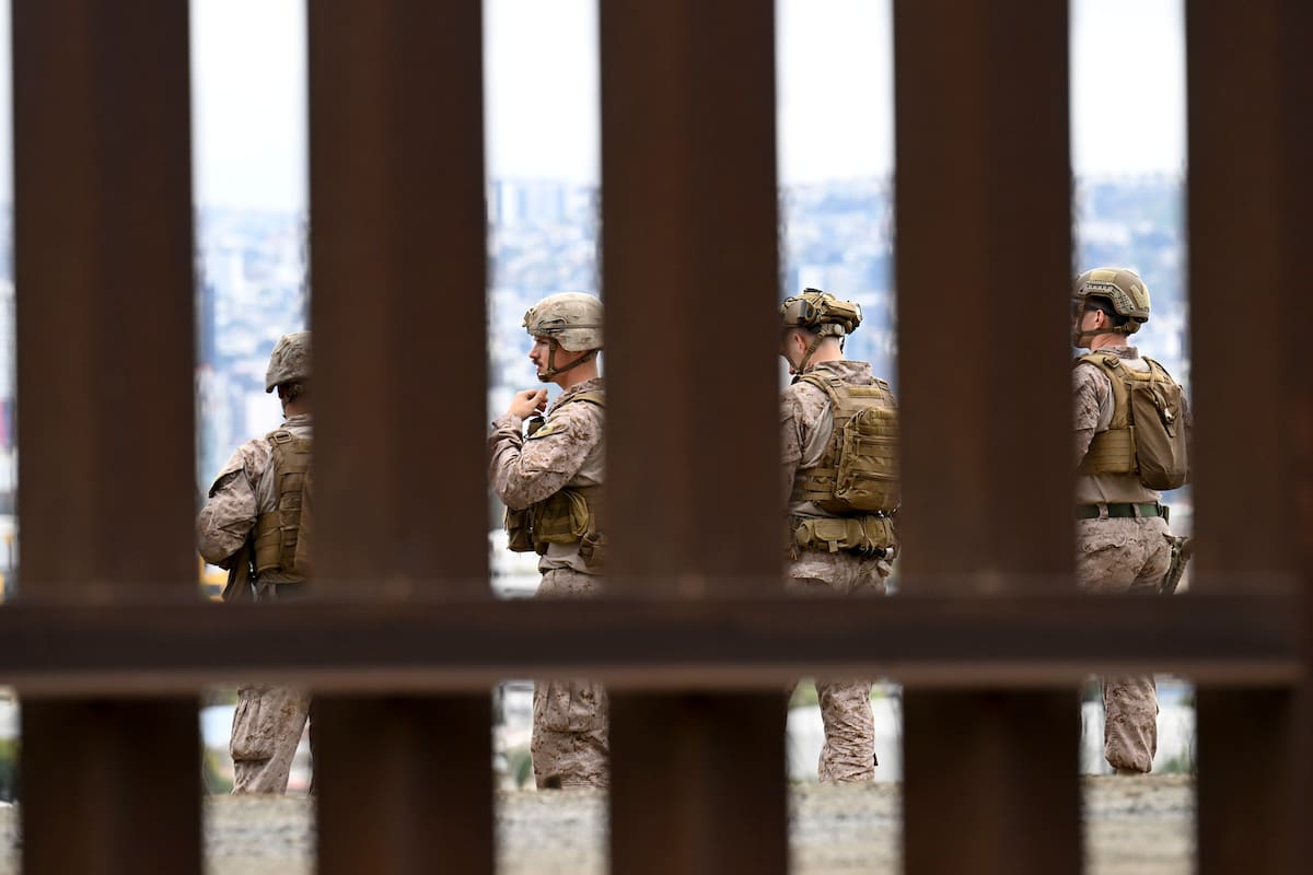 El Departamento de Defensa creó una fuerza de tarea con base en Fort Huachuca, Arizona, como parte de la estrategia para reforzar la frontera sur de EE.UU.