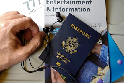 El Departamento de Estado de EE.UU. suspenderá los pasaportes a padres que adeuden manutención infantil (Pexels/DΛVΞ GΛRCIΛ)