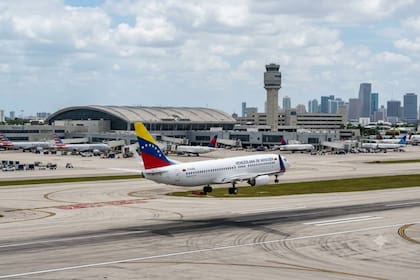 El Departamento de Estado de Estados Unidos emitió un aviso relevante sobre la conectividad aérea y la seguridad de los viajeros en Venezuela