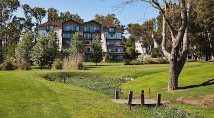 El departamento de Soledad Calle tiene 4 ambientes y una vista privilegiada al golf.