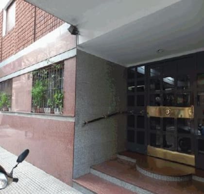 El departamento está ubicado en Adolfo Alsina 2080