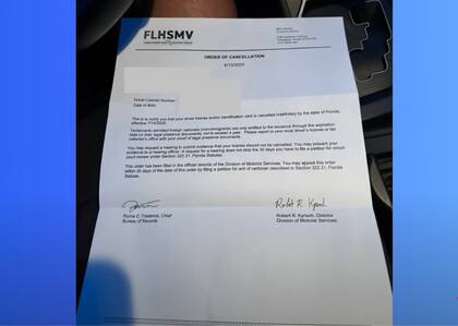El departamento le envió una carta a un cubano informándole que su licencia de conducir quedaba revocada, tras perder el TPS