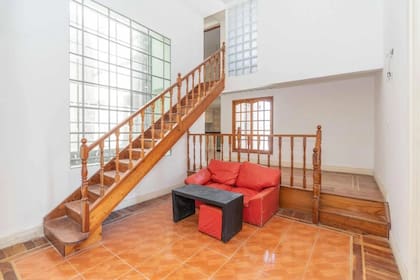 El departamento que se encuentra en venta en el mismo edificio