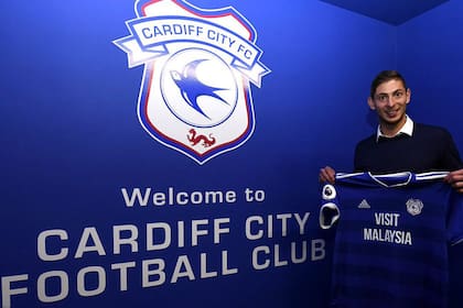 El deportista viajaba de Cardiff a Nantes; se perdió sobre el Canal de la Mancha