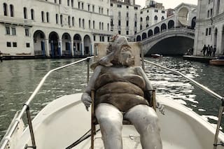 Galerías fantasmas que aparecen y desaparecen entre palacios en Venecia
