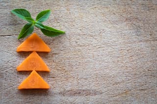 Recetas veganas para hacer tomate relleno, vitel toné y otros clásicos de Navidad y Año Nuevo