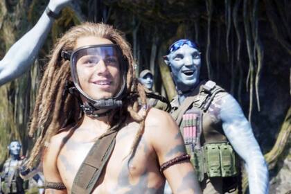 El desafío de ser el único humano de la familia de Jake Sully.