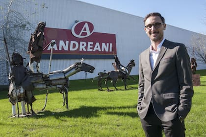 El desarrollador de depósitos industriales sumó obras de arte en sus proyectos y mejoró el valor de alquiler de sus naves