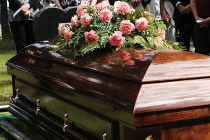 El Desarrollo integral de la Familia lo ayudó a recoger el cuerpo y darle sepultura