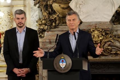 El despacho de Marcos Peña y Mauricio Macri están uno al lado del otro