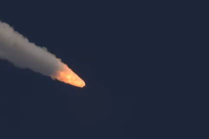 El despegue de la misión Artemis II en Cabo Cañaveral, Florida.