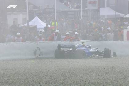 El despiste de Logan Sargeant generó una bandera roja en Montmeló y la sesión, por la lluvias más intensas, ya no volvió a ser igual al reanudarse...