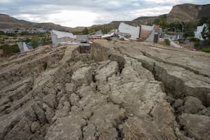 El desplazamiento del cerro Hermitte en Comodoro Rivadavia destruyó decenas de viviendas