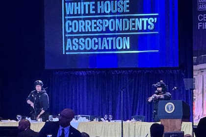 El despliegue del Servicio Secreto tras el incidente en la cena de corresponsales de la Casa Blanca, en Washington.