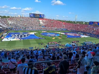 El despliegue del show de la Conmebol en la final de la Copa Sudamericana