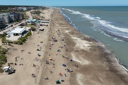 El destino famoso por sus extensas playas, bosques de pinos creados sobre antiguas dunas, y una variada oferta de actividades para todas las estaciones se ubica en segundo lugar