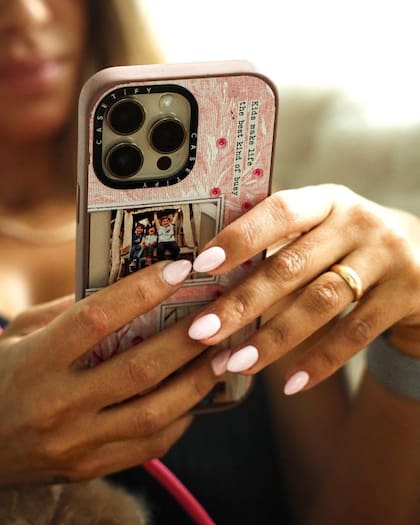 El detalle del celular de Antonela Roccuzzo