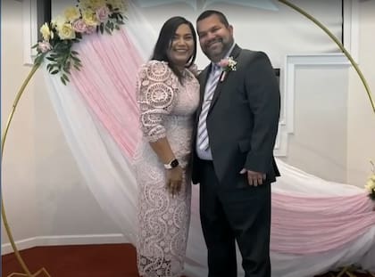 El DHS alegó que el pastor Luis Morales excedió el límite de su plazo de estancia legal en Estados Unidos